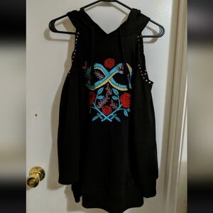 Torrid Black Cold Shoulder Long Sleeve Hoodie Rose Embroidery Snake Infinity